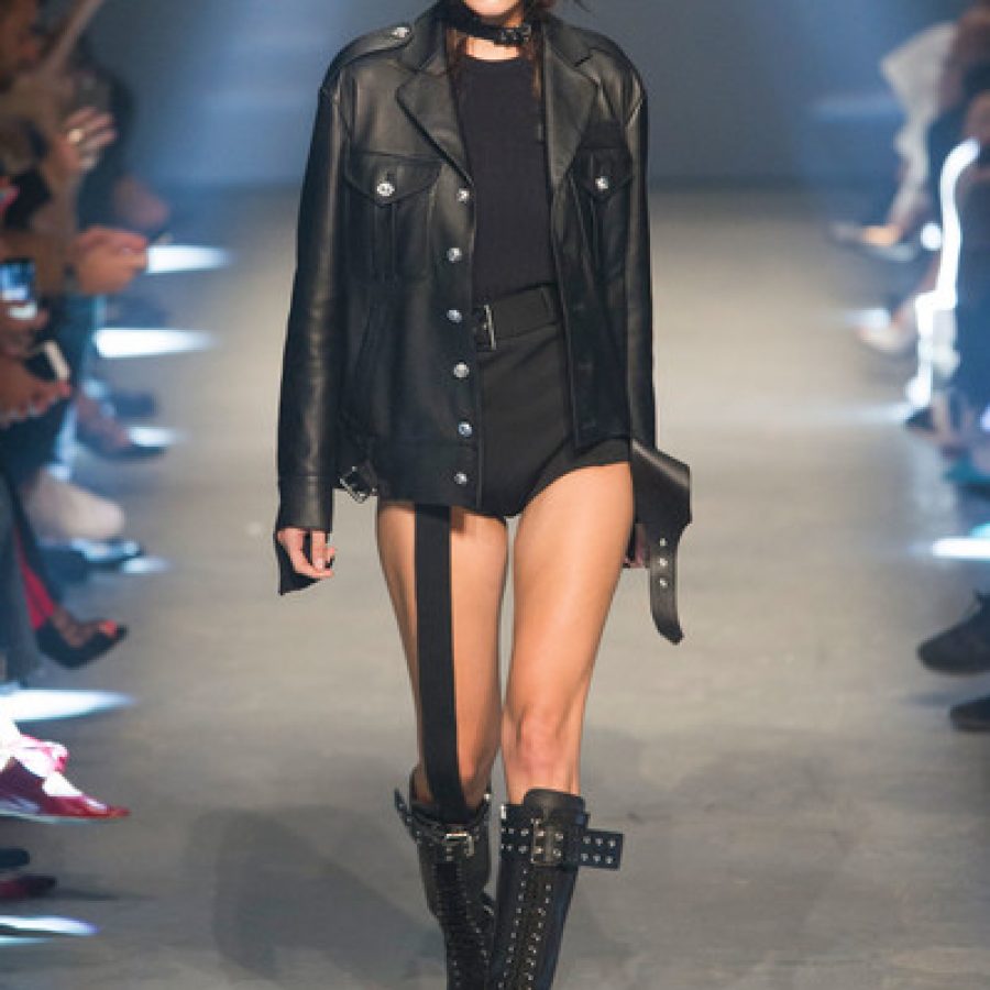 Versus Versace байкерские сапоги весна лето 2017